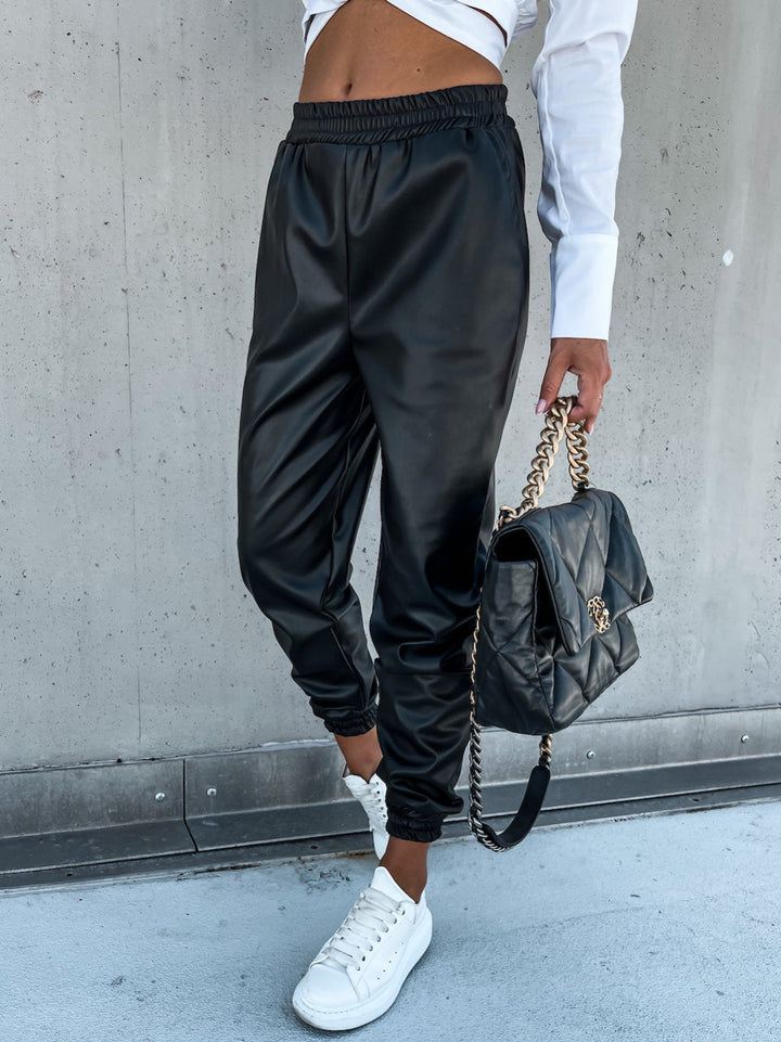 Sportliche Lederhosen
