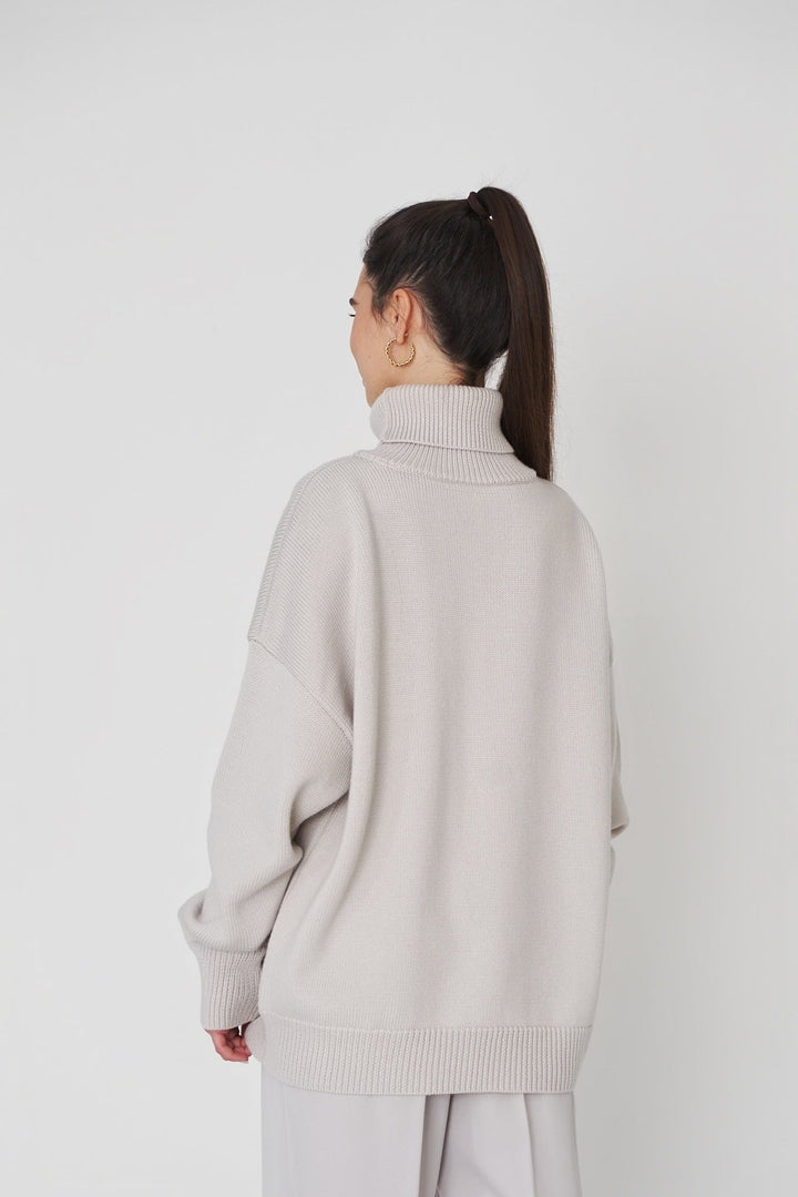 Alanna - Übergroße Strickbluse mit hohem Kragen Chaleur