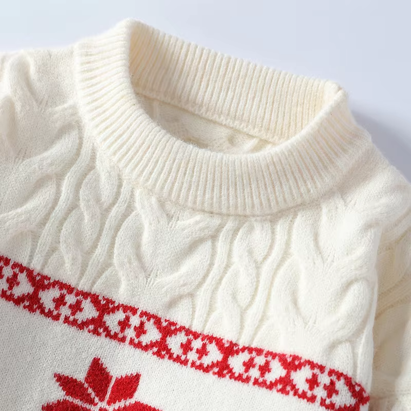 Heike - Weihnachts-Kaschmirpullover mit Hirschmotiv