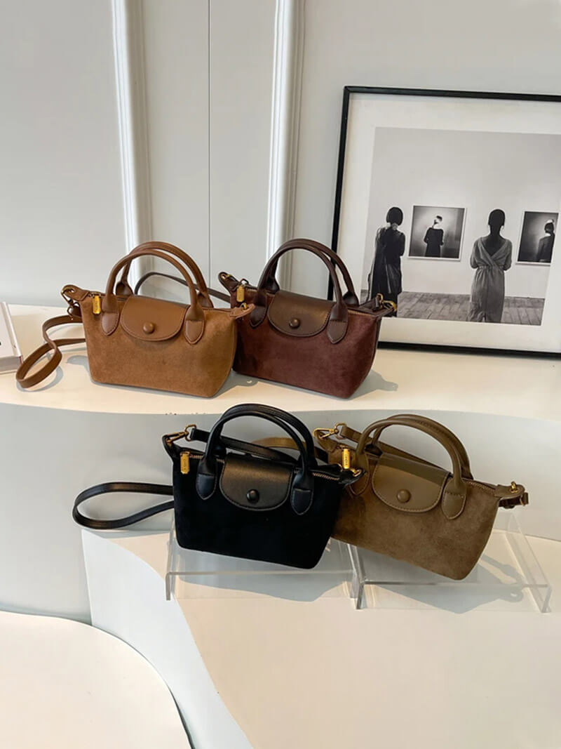 Es ist eine Mini-Handtasche