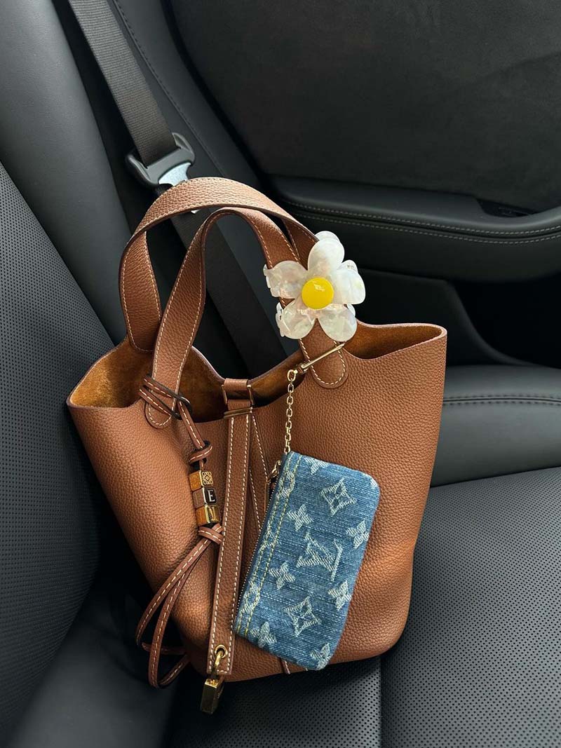 Pia Lederhandtasche