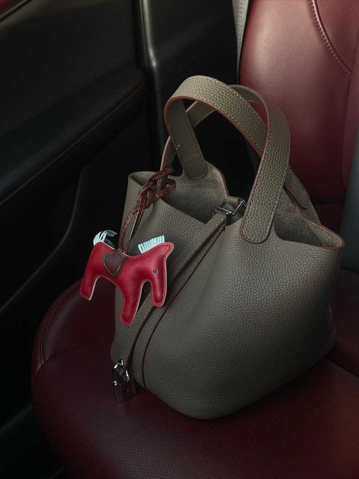 Pia Lederhandtasche