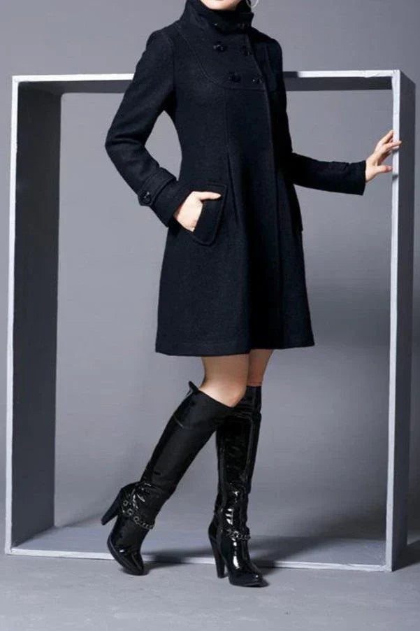 Samantha - Eleganter Wollmantel mit Kapuze