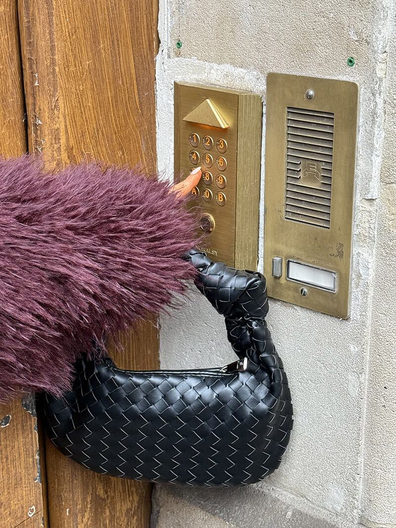 Mini gewebte Tasche